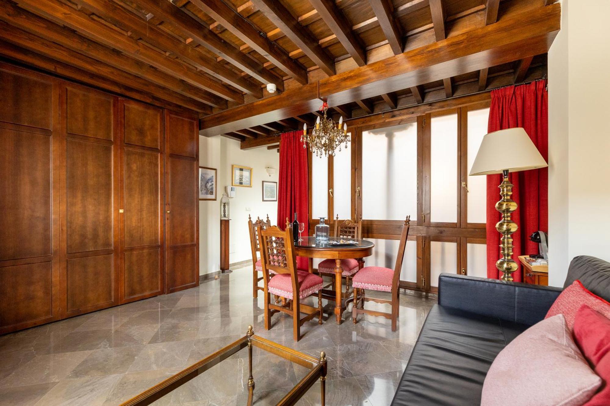 Apartamentos En Pleno Centro, Aljibe Rodrigo Del Campo 1A Γρανάδα Εξωτερικό φωτογραφία